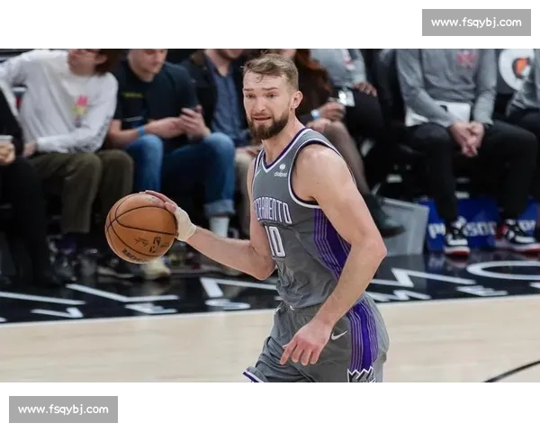 黄蜂与开拓者正面交锋攻防博弈焦点之战前瞻季后赛席位争夺关键夜